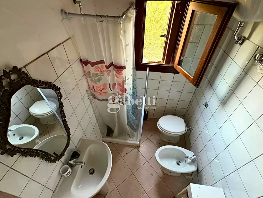 Immagine 18 di Magazzino in vendita  in LocalitÃ  Sas Enas, 2 a Padru