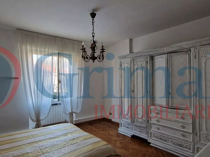 Immagine 13 di Appartamento in vendita  in Via BENEDETTO CROCE, 6 a Massa