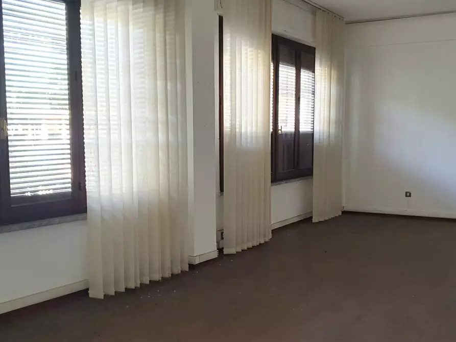 Immagine 7 di Appartamento in vendita  in Piazza Vittorio Veneto, 20 a Palermo