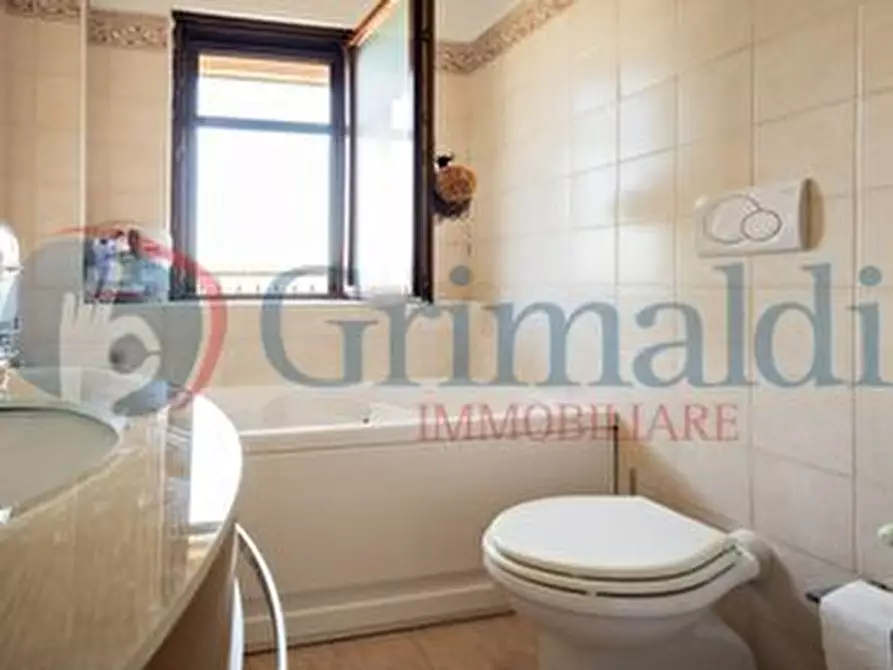 Immagine 20 di Attico in vendita  in Via Attico in vendita in via di Casal Selce, SNC a Roma