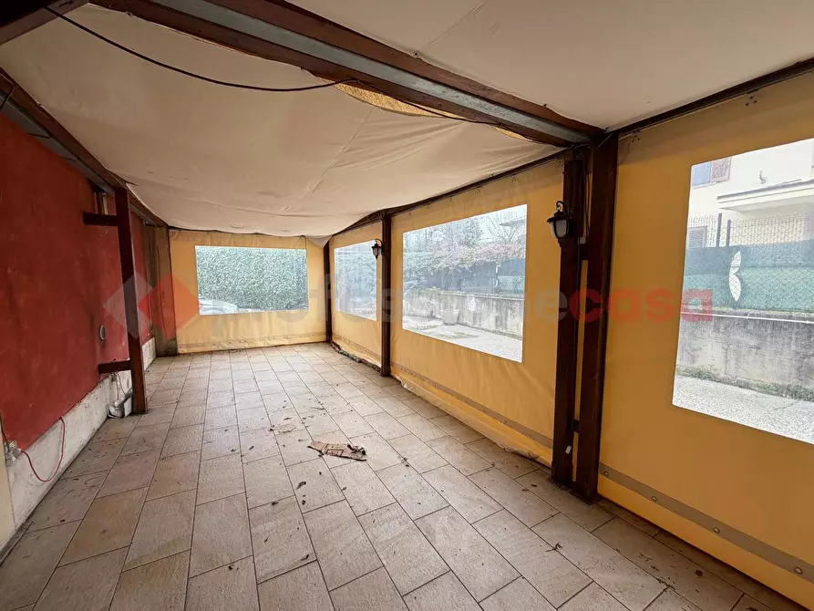 Immagine 16 di Negozio in affitto  in Via Casilina km 63.400, snc a Anagni