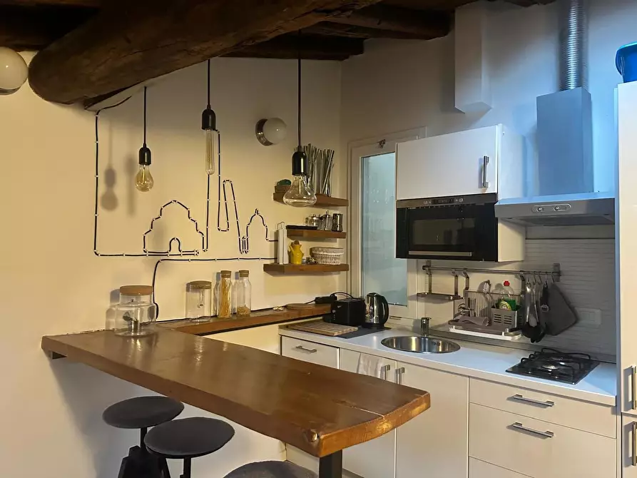 Immagine 4 di Appartamento in affitto  in Via Castiglione, 77 a Bologna