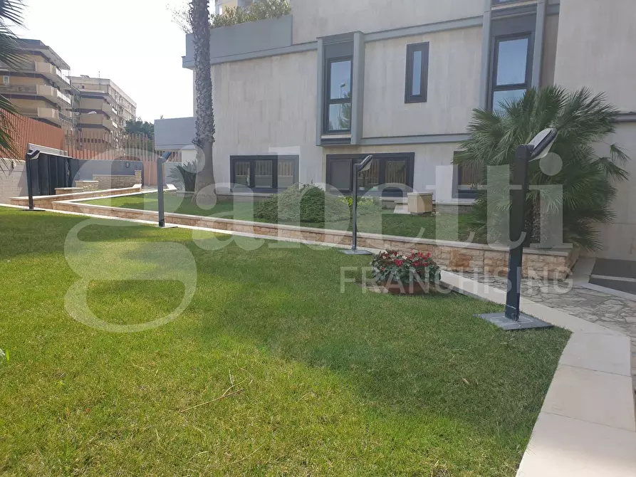 Immagine 34 di Appartamento in vendita  in Via N. Colajanni, 3/A a Bari