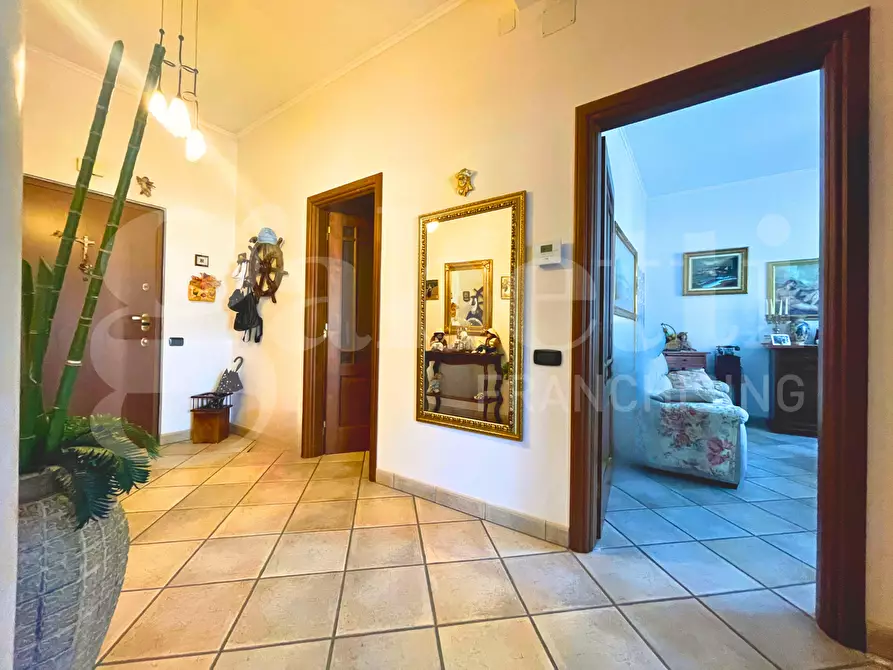Immagine 16 di Appartamento in vendita  in Via E. Filiberto, 9 a Gaeta
