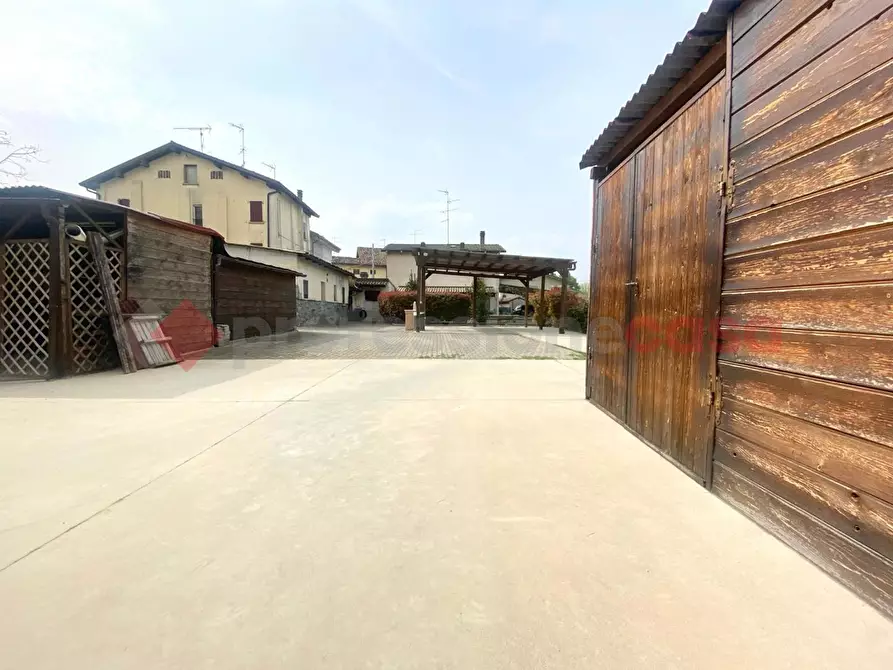 Immagine 28 di Villa in vendita  in Via martiri a Scandiano