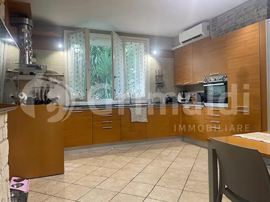 Immagine 11 di Appartamento in vendita  in Via provinciale pisana a Livorno