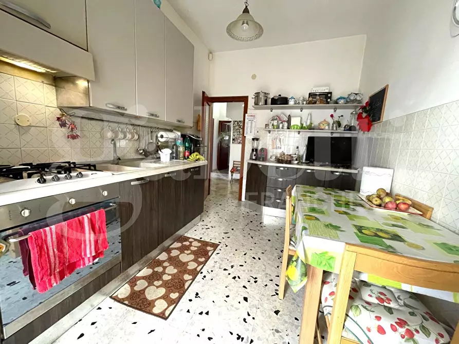 Immagine 7 di Appartamento in vendita  in Via Mameli, 18 a Gaeta