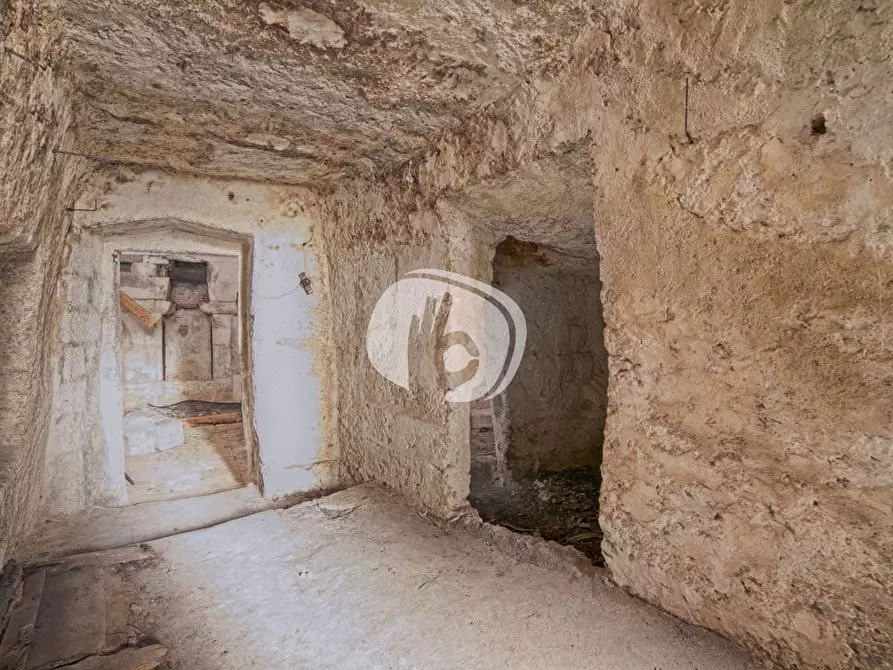 Immagine 16 di Rustico / casale in vendita  in Vico Castello, 15 a Parabita