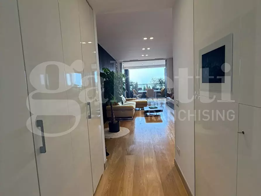 Immagine 10 di Appartamento in vendita  in Via Giorgio Ribotta, 21 a Roma