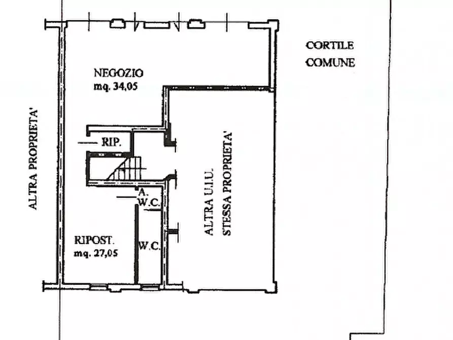 Immagine 7 di Negozio in vendita  in Via Boscochiaro Via Chiara Rovelli, 3 a Cavarzere