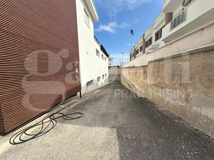 Immagine 5 di Capannone industriale in affitto  in Strada del Carro a Bisceglie