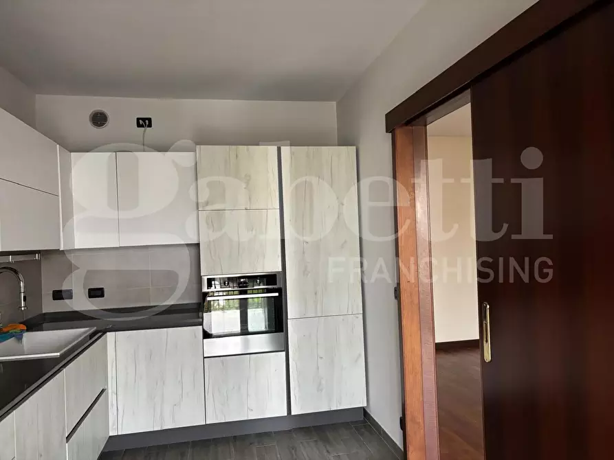 Immagine 7 di Appartamento in affitto  in Via Volturno, . a Venezia