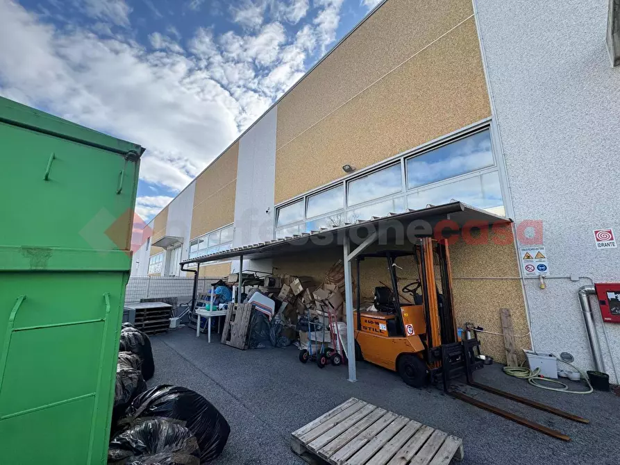 Immagine 3 di Capannone industriale in affitto  in Via LEGNAIOLI, 94/3 92/1 a Prato