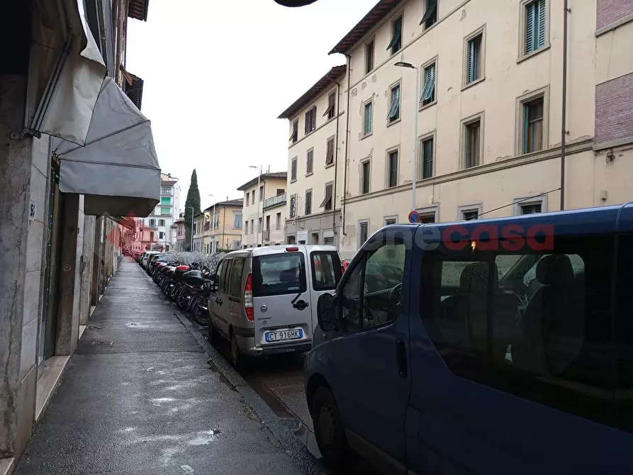 Immagine 9 di Negozio in vendita  in Via CENTO STELLE, 52 a Firenze