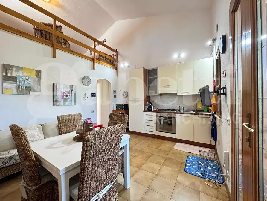 Immagine 12 di Villa in vendita  in Via Achille, 38 a Ardea