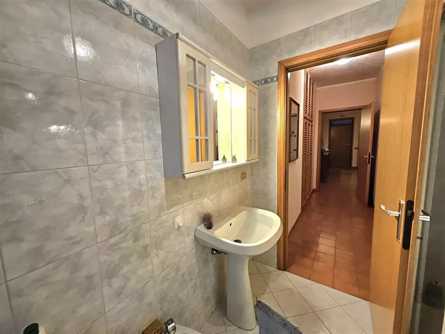 Immagine 14 di Appartamento in vendita  in Via PULICHE, 225 a Massa