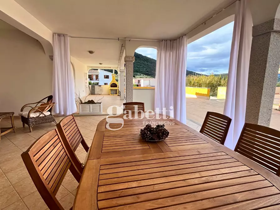 Immagine 5 di Appartamento in vendita  in Via Tanaunella Ss 125, . a Budoni