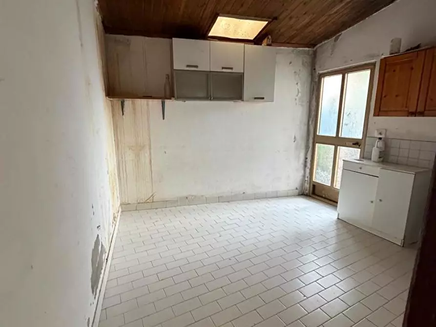 Immagine 4 di Appartamento in vendita  in Piazza Amendola, 4 a Villamassargia