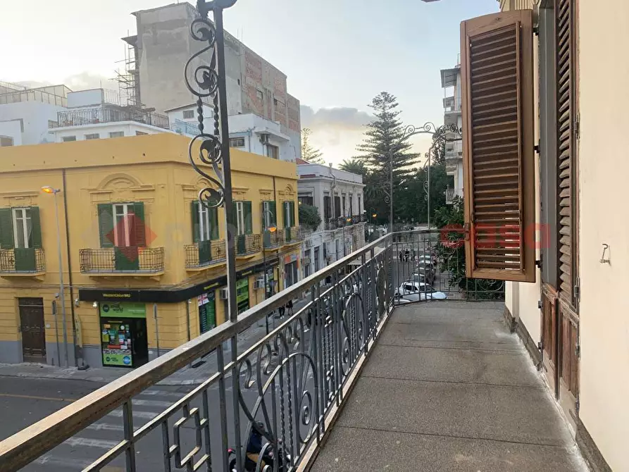 Immagine 8 di Appartamento in vendita  in Via San Francesco Da Paola, 51 D a Reggio Di Calabria