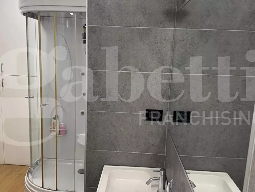 Immagine 10 di Appartamento in vendita  in Via tunisi, 1 a Torino