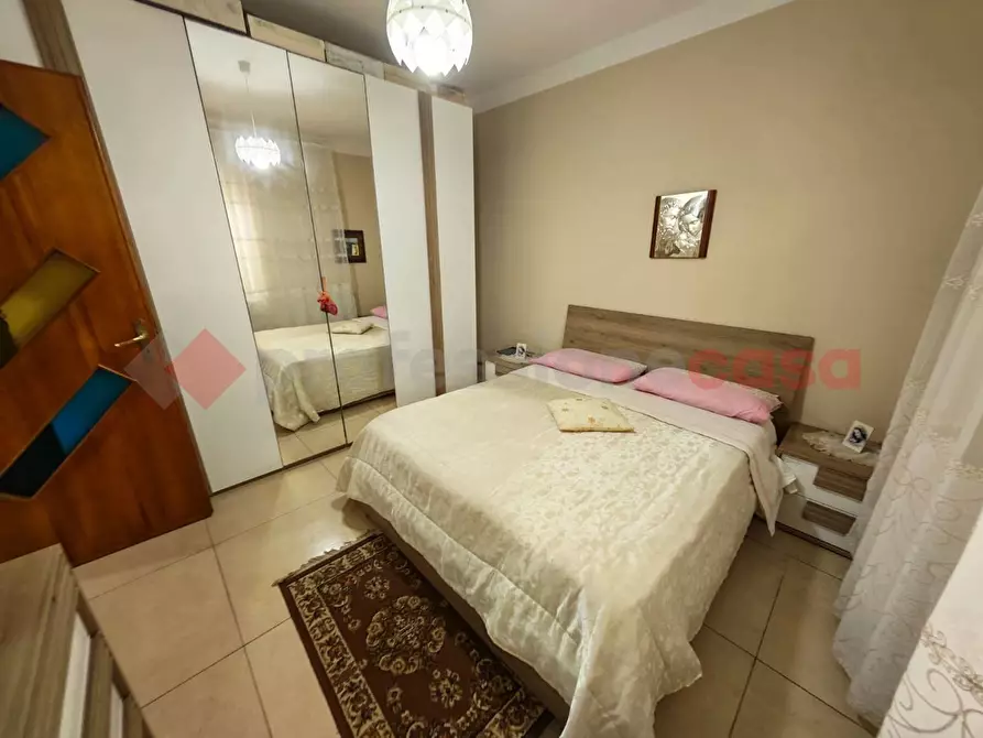 Immagine 12 di Casa indipendente in vendita  in Via bovio, snc a Mondragone