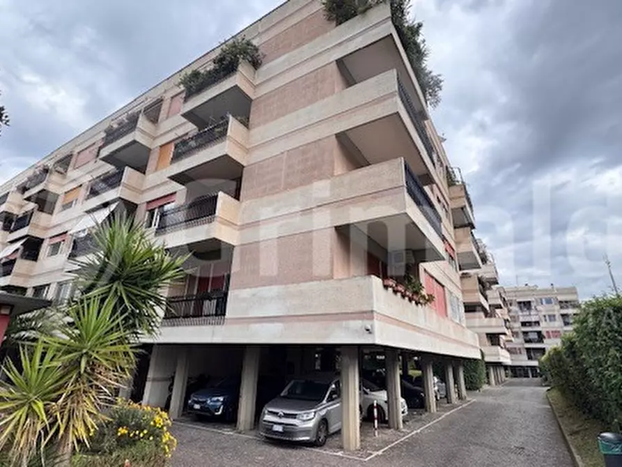 Immagine 26 di Appartamento in vendita  in Piazza Vinci, 57 a Roma