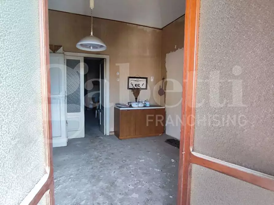 Immagine 5 di Appartamento in vendita  in Via Regina Elena, 2 a Torre Annunziata