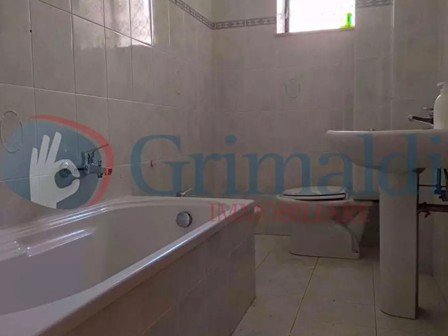 Immagine 21 di Appartamento in vendita  in Via Francesco Todaro a Messina