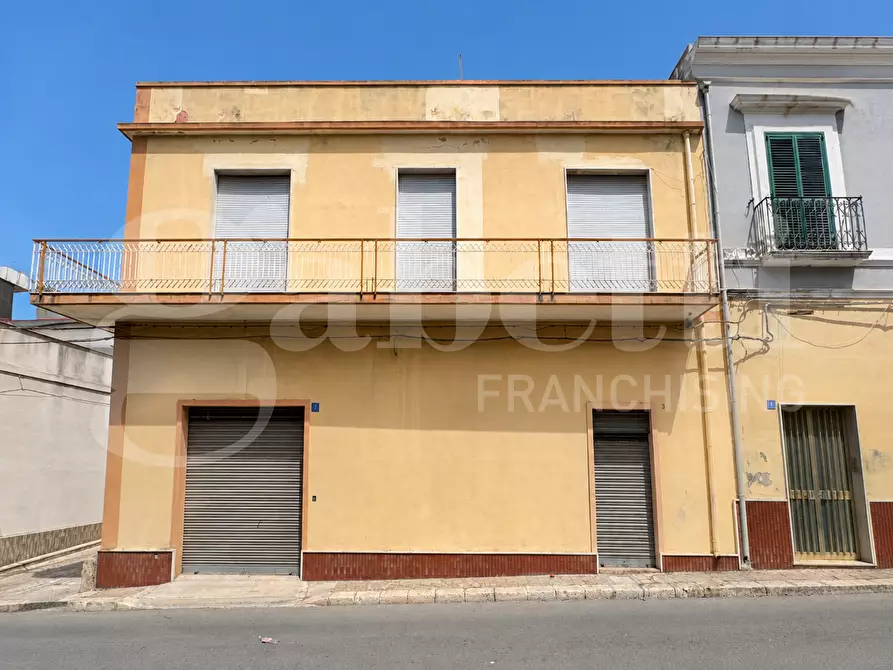 Immagine 10 di Casa indipendente in vendita  in Via Rossini, 1 a Pachino