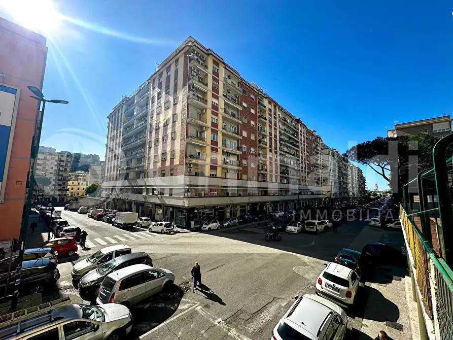 Immagine 10 di Appartamento in vendita  in Via LEPANTO, 78 a Napoli