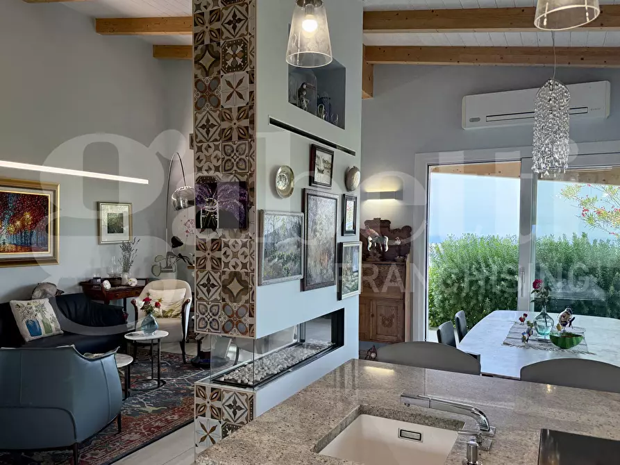 Immagine 4 di Casa indipendente in vendita  in Via Colle Luna, 3 a Tortoreto