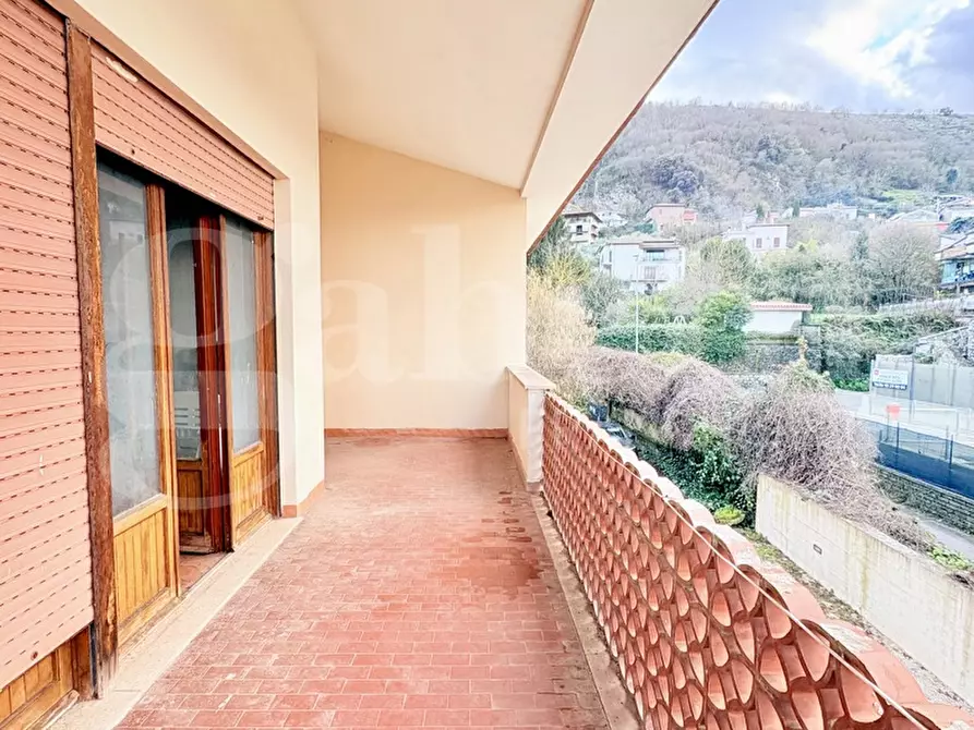 Immagine 39 di Villa in vendita  in Via Calcarelli, 10 a Artena