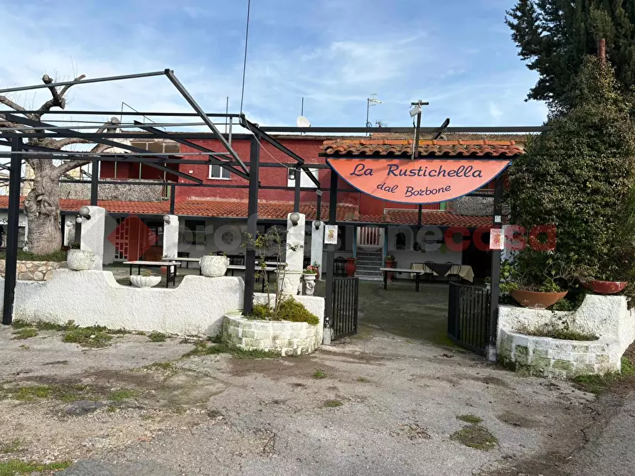 Immagine 43 di Bar / Ristorante in vendita  in Via Punta Fiume, snc a Sessa Aurunca