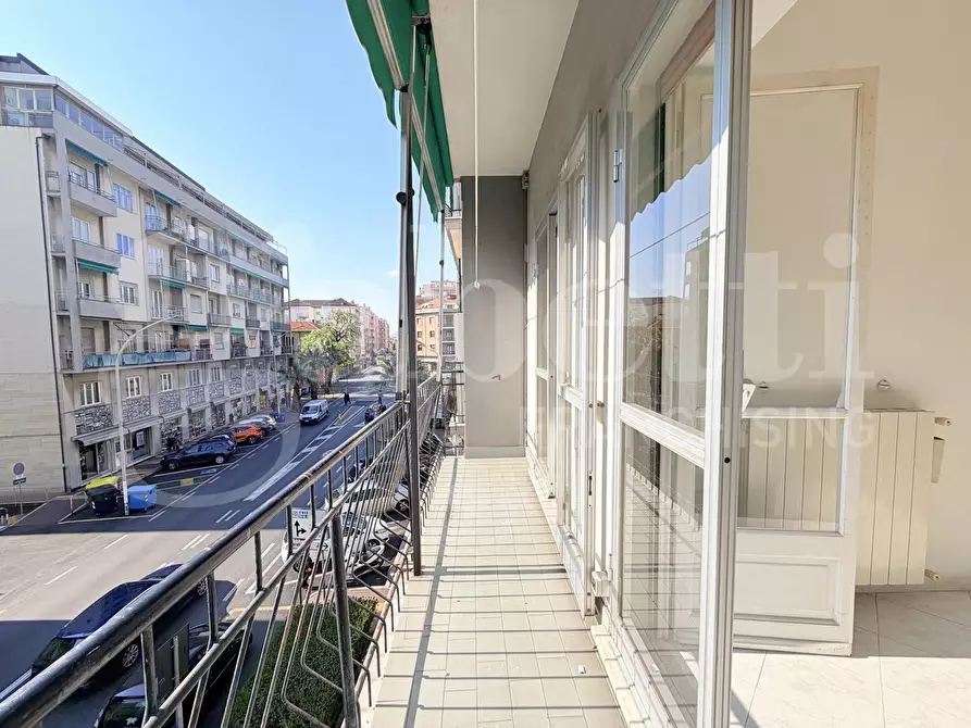 Immagine 13 di Appartamento in vendita  in Via Aurelia a Loano