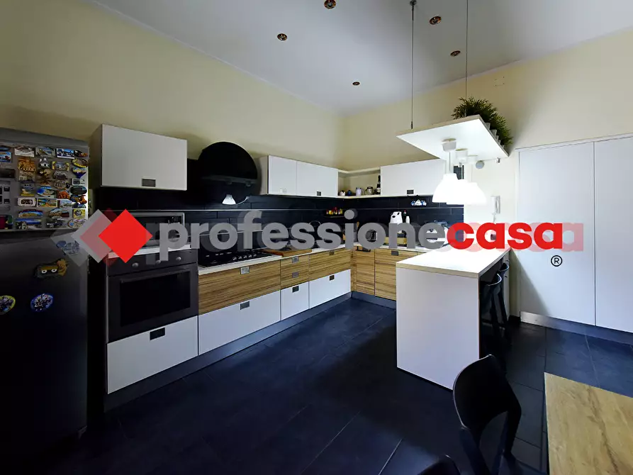 Immagine 17 di Appartamento in vendita  in Via Tari, 58 a Santa Maria Capua Vetere