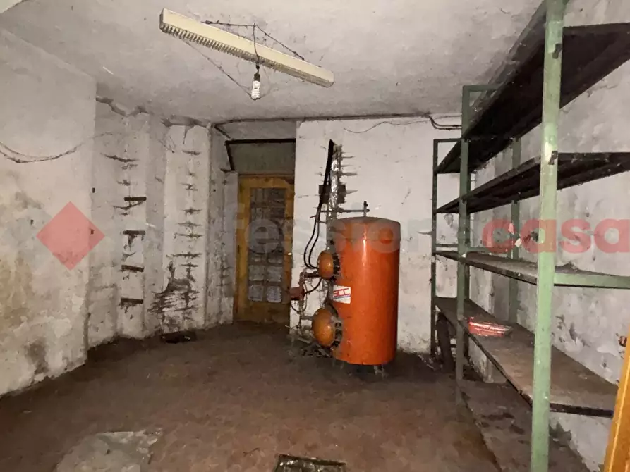 Immagine 45 di Villa in vendita  in Via Villini, 21 a Alatri