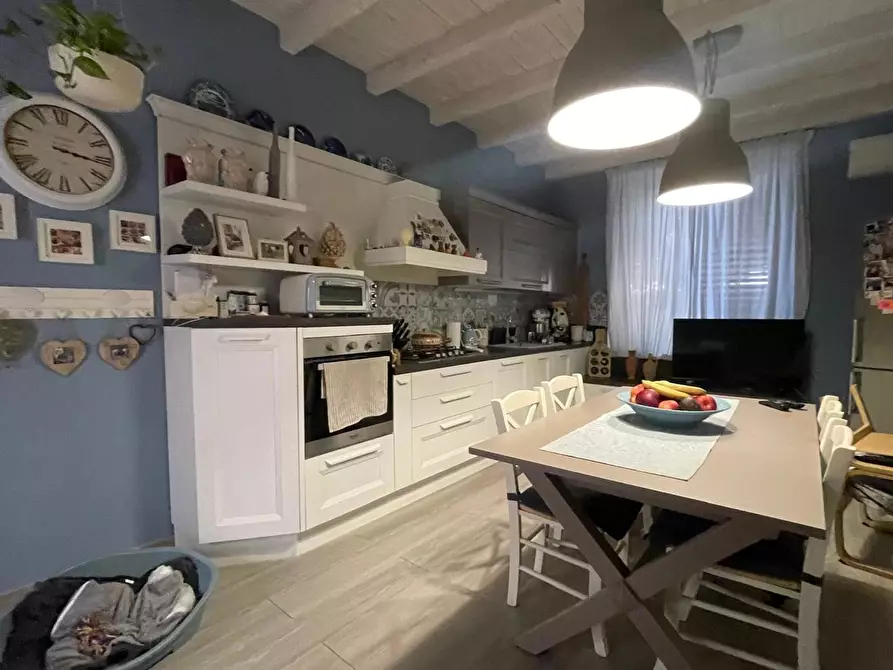 Immagine 15 di Appartamento in vendita  in Via lombardia, 15 a Siracusa