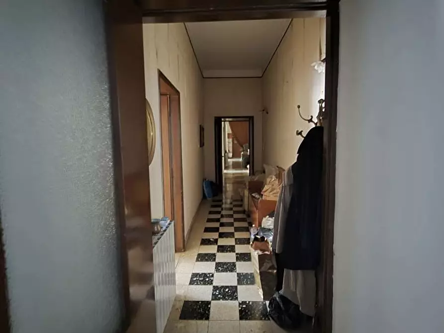 Immagine 21 di Appartamento in vendita  in Corso Vittorio Emanuele III, 374 a Torre Annunziata