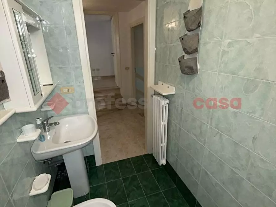 Immagine 43 di Casa indipendente in vendita  in Via Ravenna, 22 a Ostuni