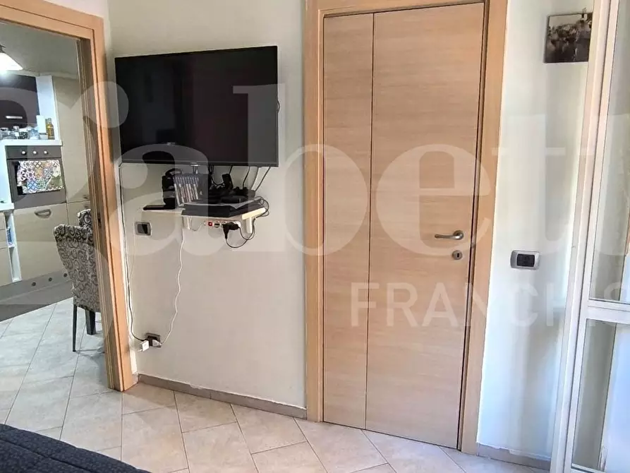 Immagine 16 di Appartamento in vendita  in Via Gaetano Argento a Napoli