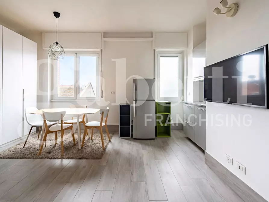 Immagine 11 di Appartamento in affitto  in Via Melzo, 6 a Milano