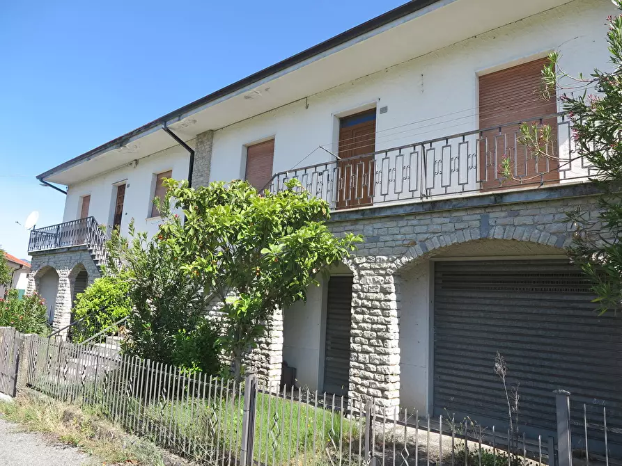 Immagine 3 di Casa indipendente in vendita  in Via croce, 4 a Borghetto Di Vara