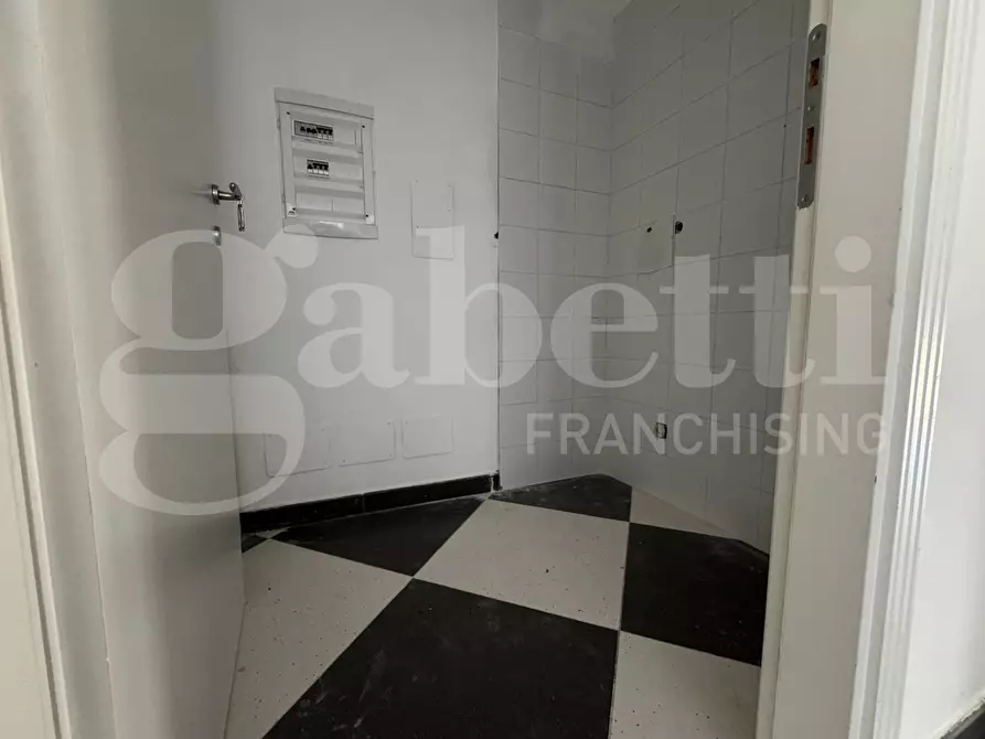 Immagine 12 di Appartamento in vendita  in Viale Giuseppe Grassi, 140 a Lecce