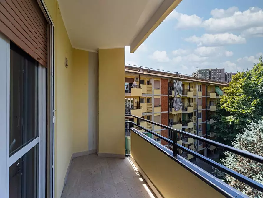 Immagine 10 di Appartamento in vendita  in Viale CA' GRANDA, 44 a Milano