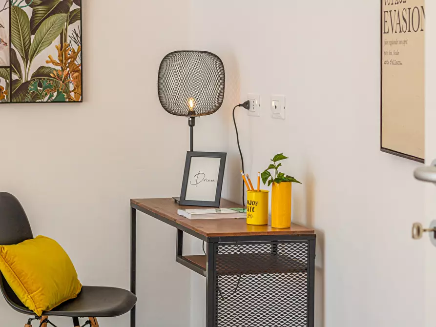 Immagine 16 di Appartamento in vendita  in Via dell'Uccellino, 2 a Bologna