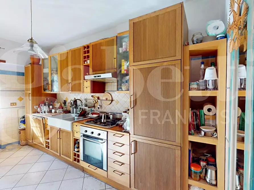 Immagine 10 di Appartamento in vendita  in Via del Fontanile Arenato, 310 a Roma