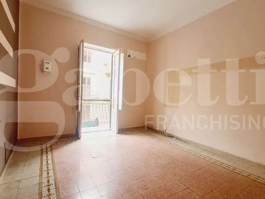 Immagine 12 di Appartamento in vendita  in Via Francesco Paolo Perez a Palermo