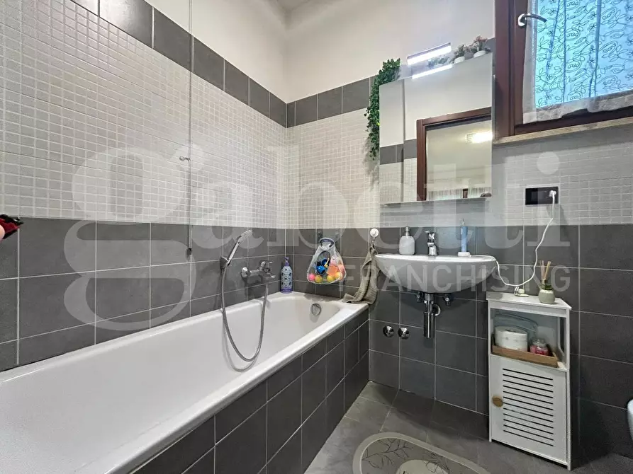 Immagine 22 di Attico in vendita  in Viale leonida tonelli, 68 a Roma