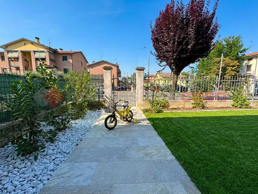 Immagine 4 di Villetta a schiera in vendita  in Via togliatti, 3 a Casalgrande