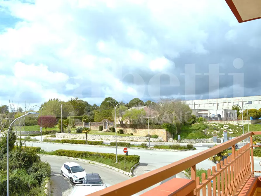 Immagine 12 di Appartamento in vendita  in Via Alcide de Gasperi, 76 a Ragusa